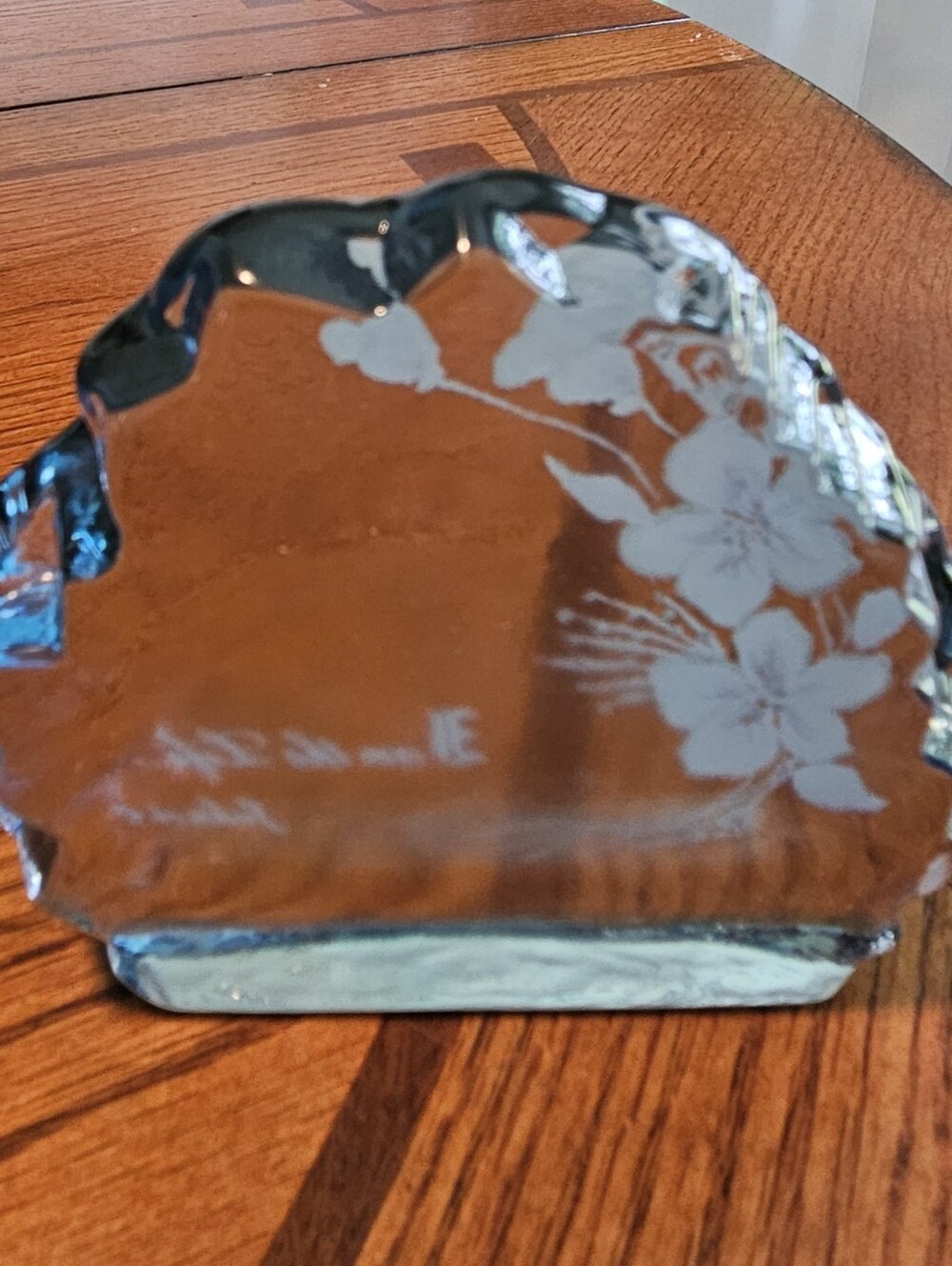 Fenton Iceberg Paperweight With Scripture - Picture 5 of 5